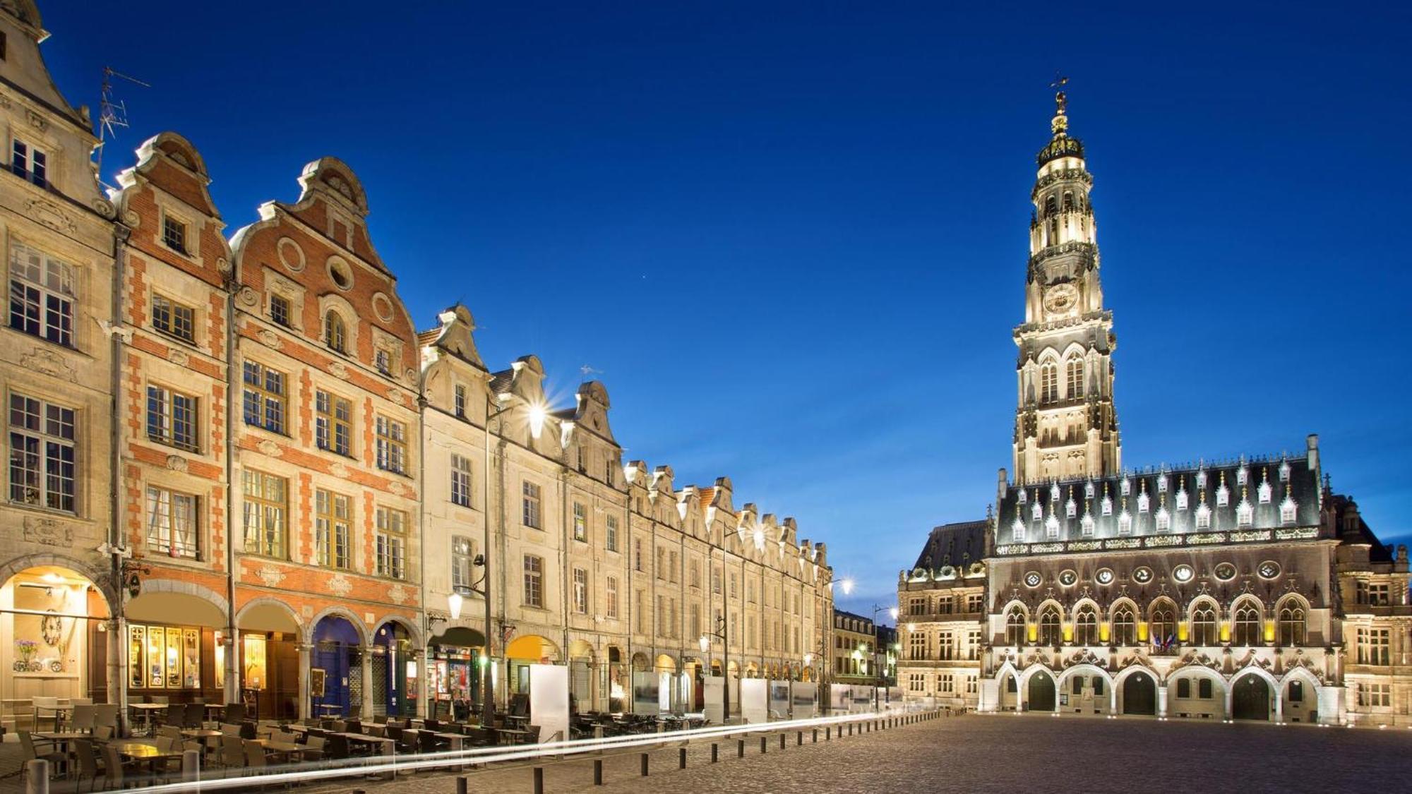 Le Heros - Central - Familial - Spacieux - Parking Public Proche Arras Exterior photo